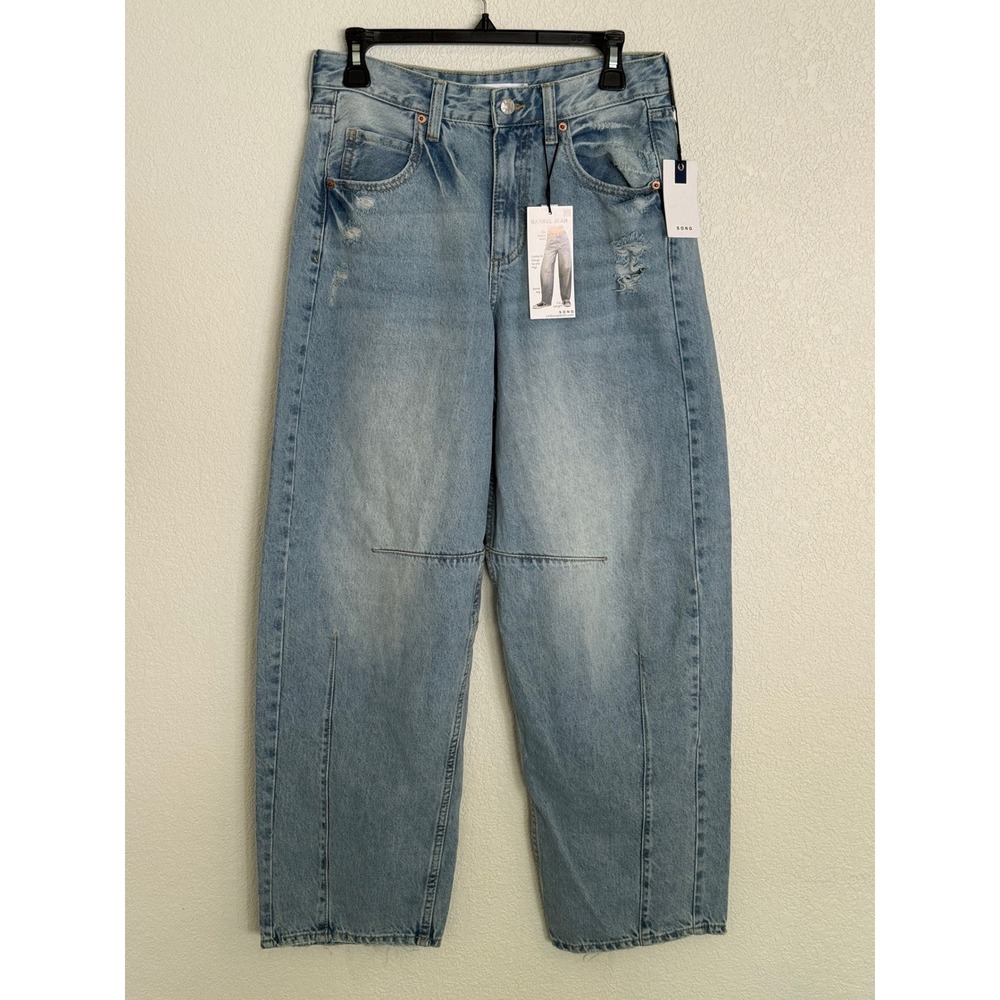 SONG Women Light Wash Distressed Cinch Back Barrel Jeans Size 3/26 NEW